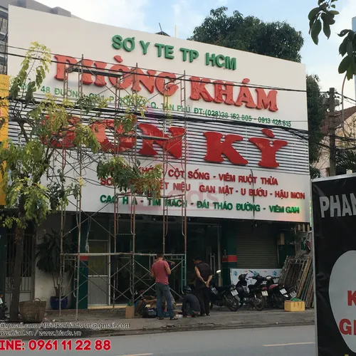 BẢNG HIỆU PHÒNG KHÁM ĐA KHOA